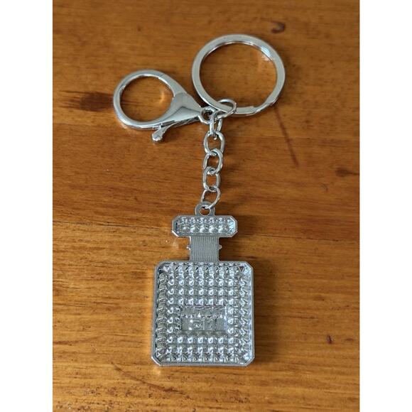 Parfum N°5 Rhinestone Perfume Bottle Keychain Bling Bag Charm Gold & Silver NWOT - Picture 11 of 13